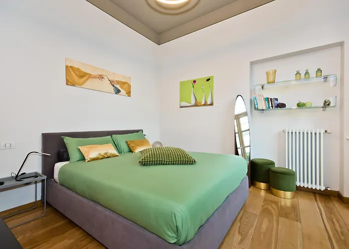 Apartment Boutique Cairoli 30 *
