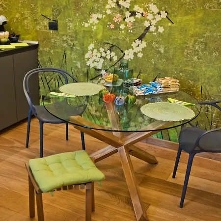 Boutique Cairoli 30 * Turín